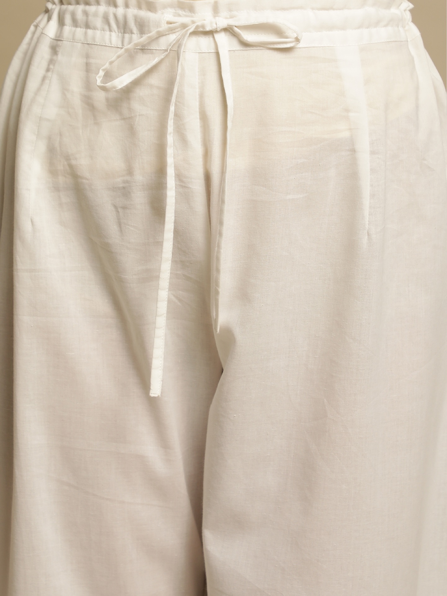 Yumi — Anaar Jacket on a kurta-and-jean styling.